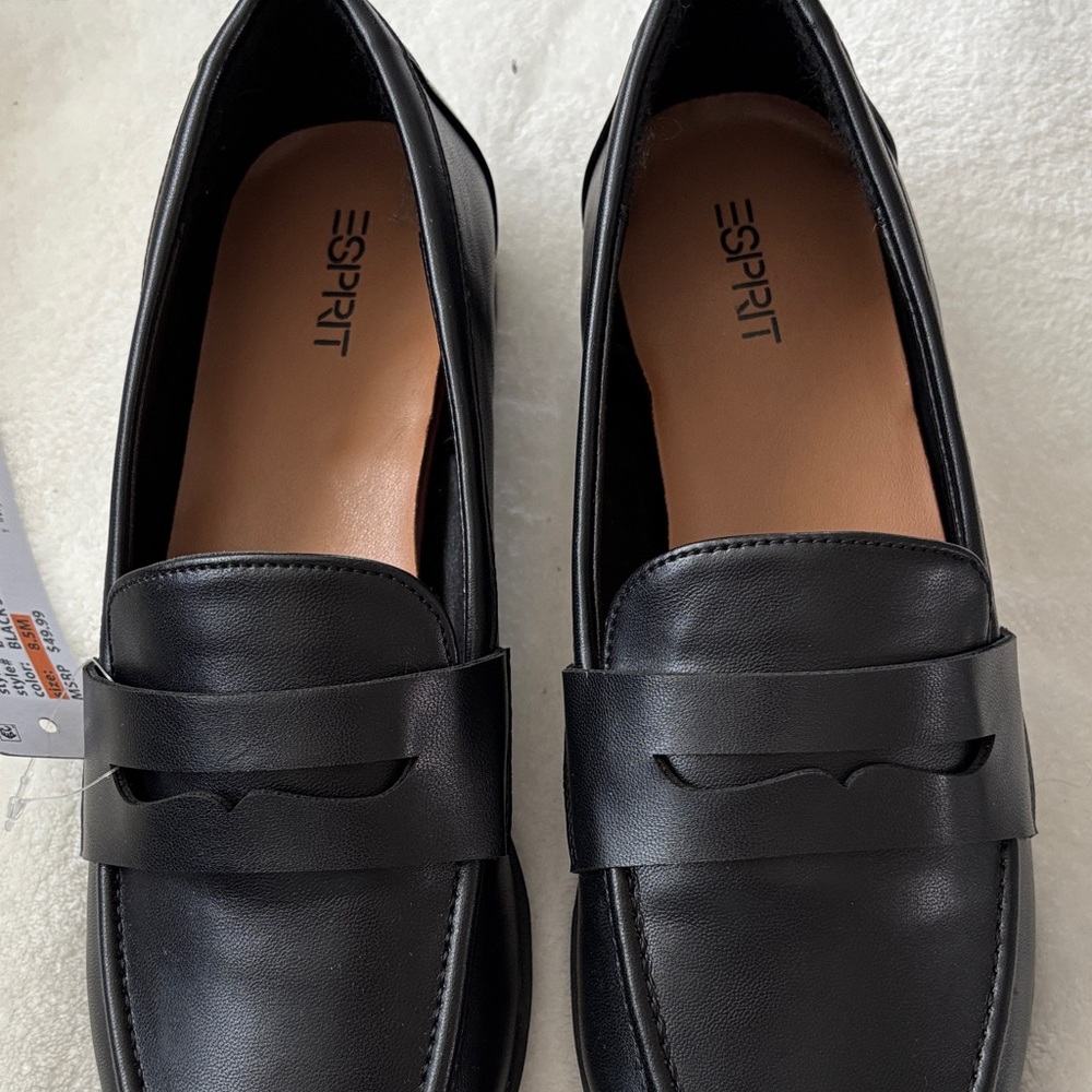 Esprit Black - Picture 5 of 9